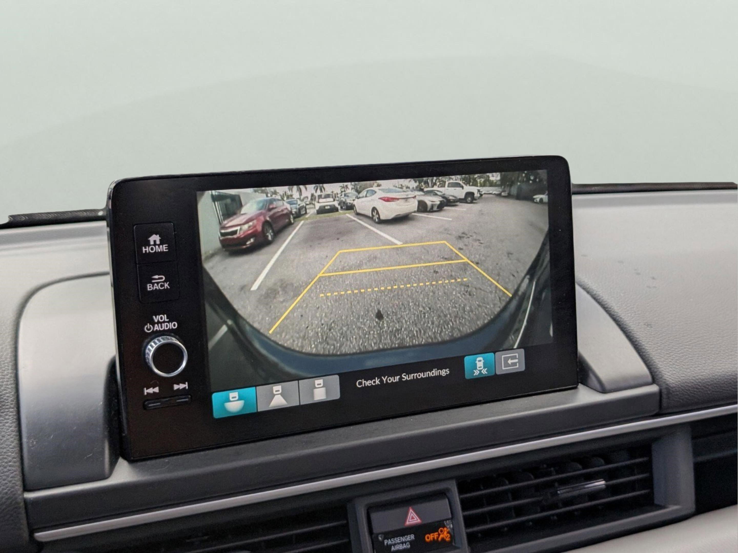 Used 2023 Honda Pilot Touring image 37
