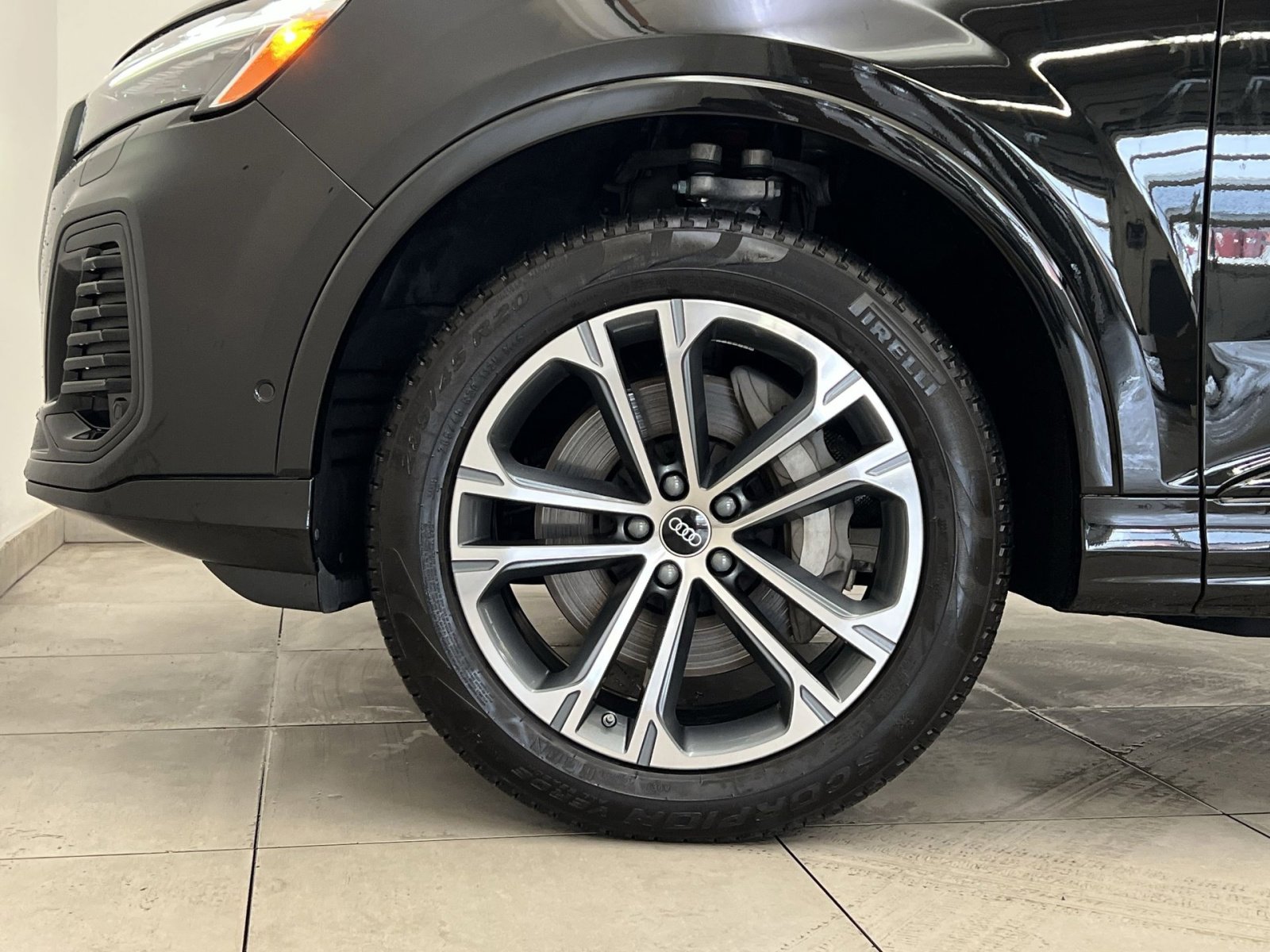 Used 2025 Audi Q7 2.0T Premium w/ Convenience Plus Package image 10