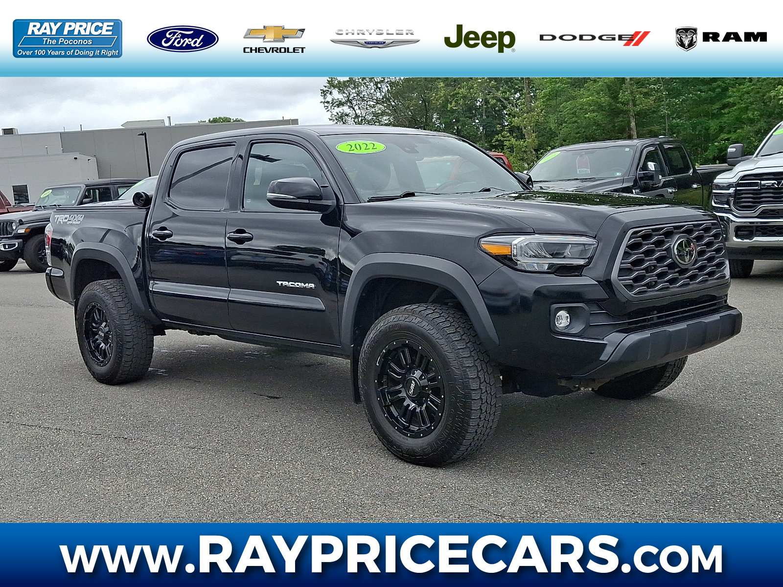 Used 2022 Toyota Tacoma TRD Off-Road w/ Technology Package AWD/4WD image 1