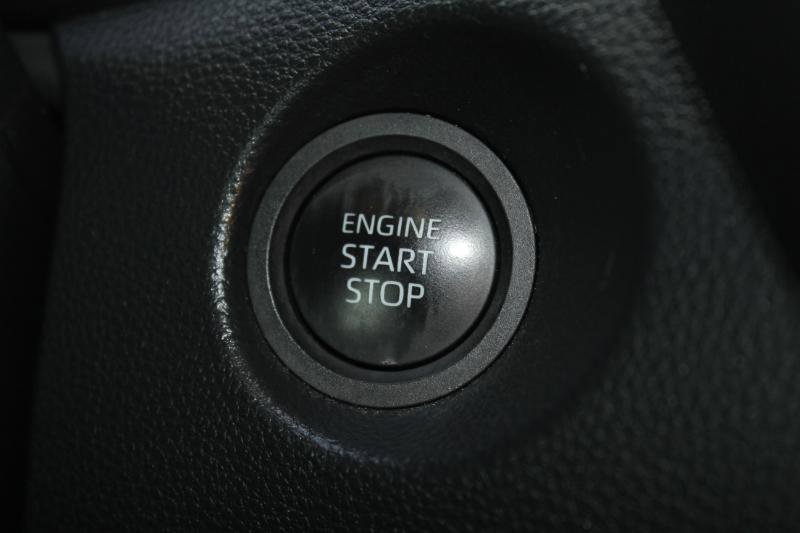 Used 2024 Toyota Corolla Cross XLE w/ Convenience Package image 38