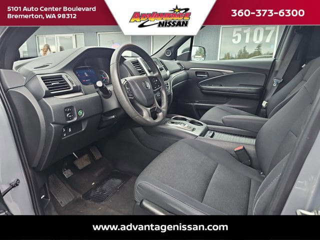 Used 2019 Honda Passport Sport image 16