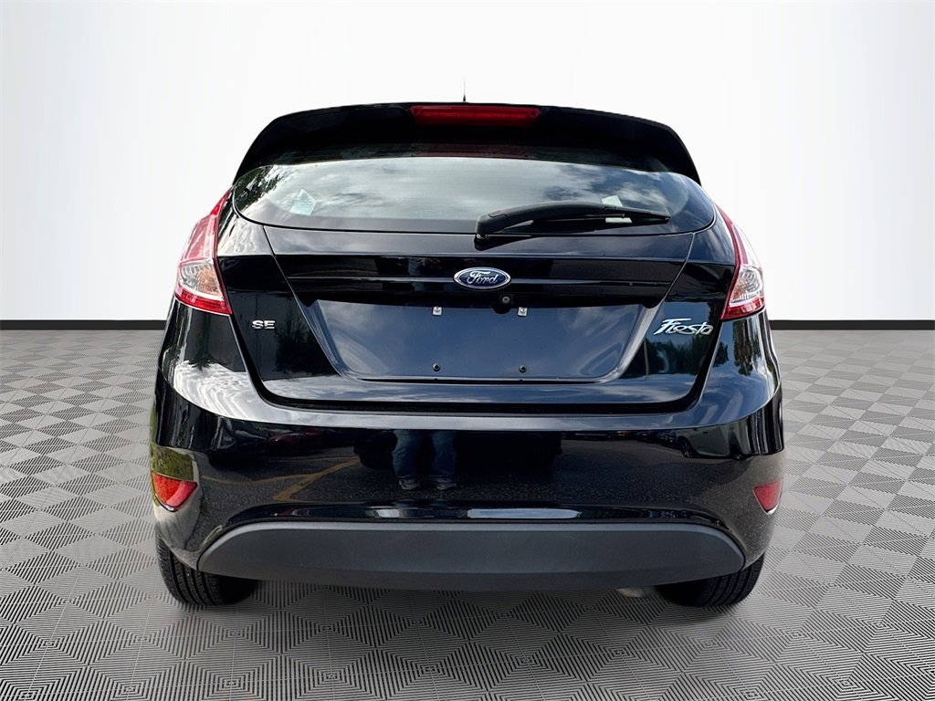 Used 2018 Ford Fiesta SE image 7