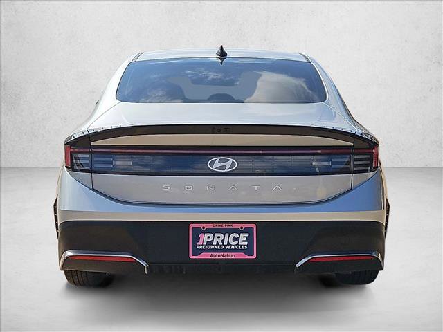 Used 2025 Hyundai Sonata SE image 7