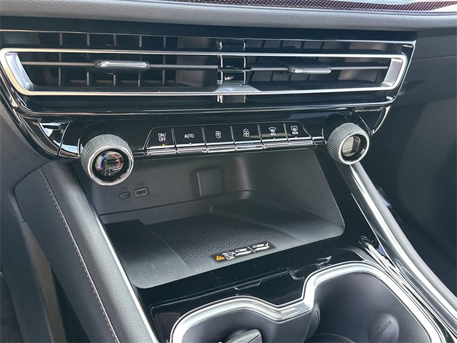 New 2026 Chevrolet Traverse Z71 w/ Driver Confidence Package image 23