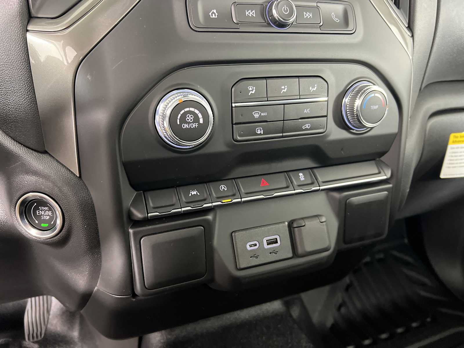 New 2026 GMC Sierra 1500 Pro AWD/4WD image 38
