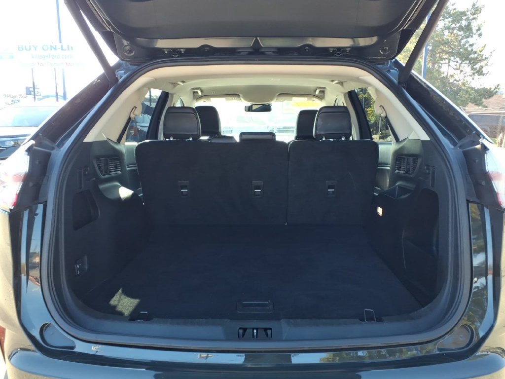 Certified 2024 Ford Edge SEL w/ Convenience Package AWD/4WD image 9