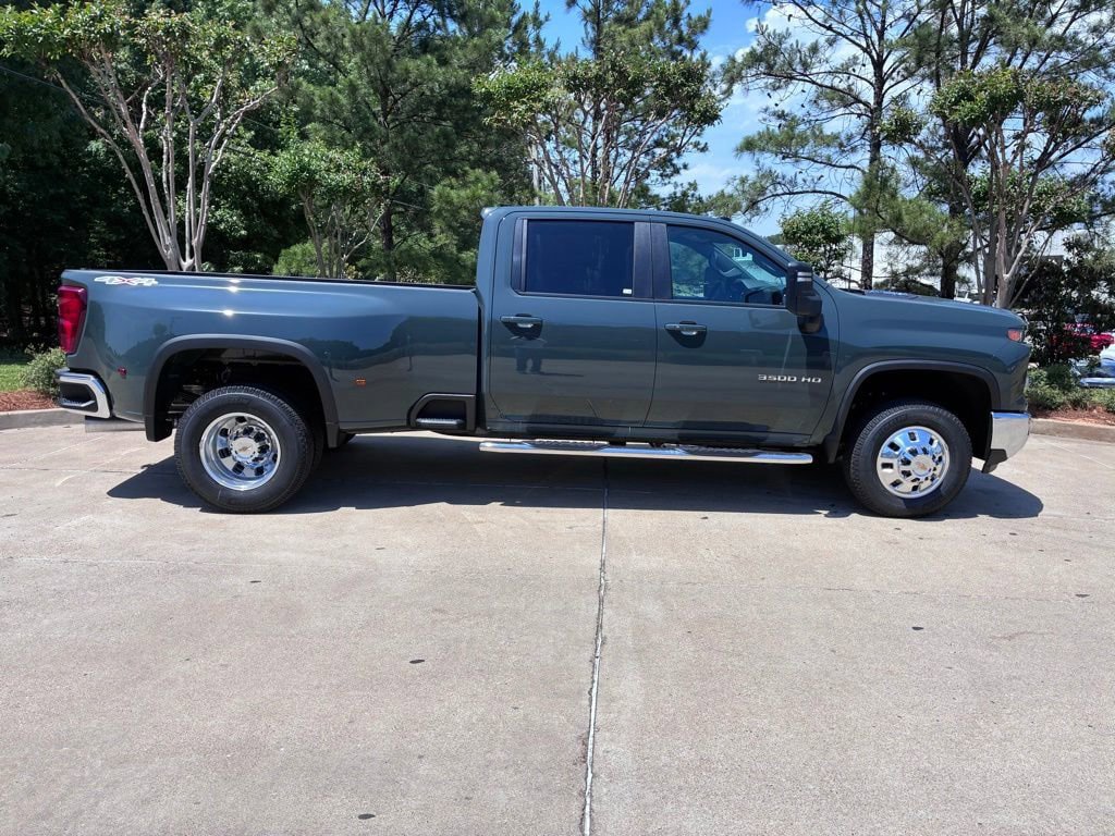 New 2026 Chevrolet Silverado 3500 LT w/ All Star Edition AWD/4WD image 6