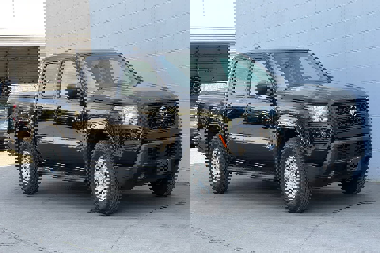 Certified 2023 Nissan Frontier S image 10