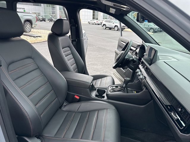 Used 2025 Honda CR-V Sport Touring image 17