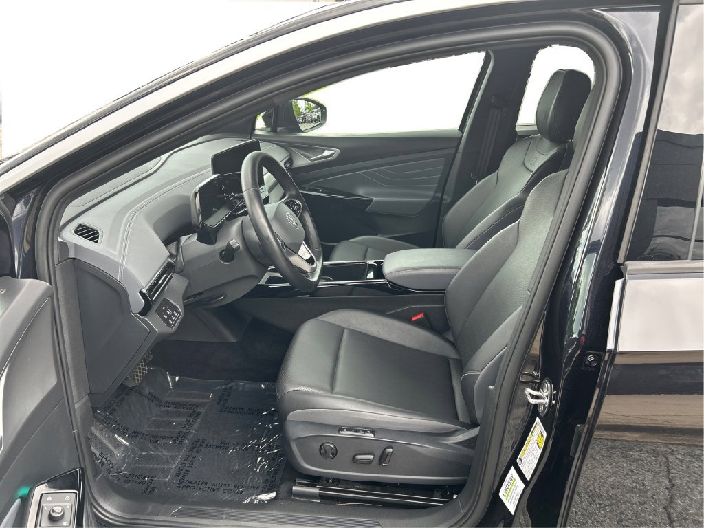 Used 2023 Volkswagen ID.4 Pro S Plus AWD/4WD image 10