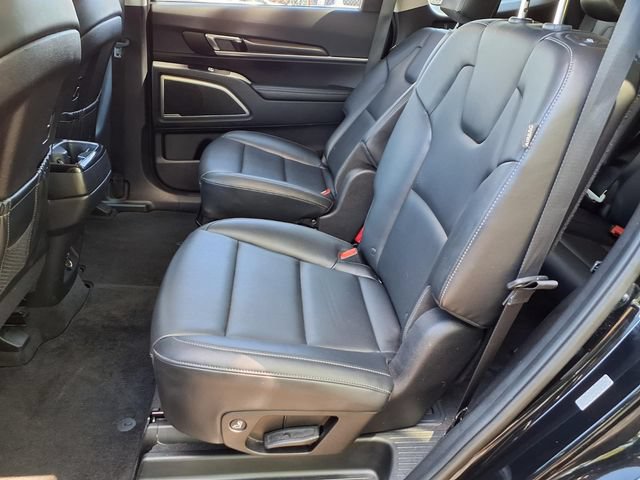 Used 2025 Kia Telluride S AWD/4WD image 11