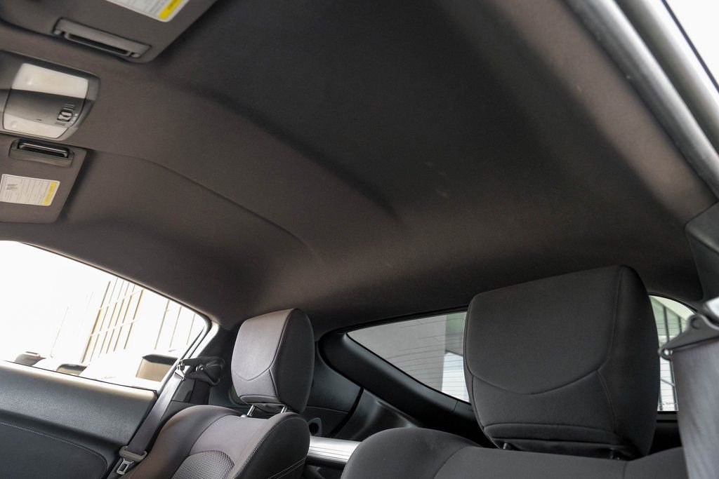 Used 2020 Nissan 370Z Coupe image 28