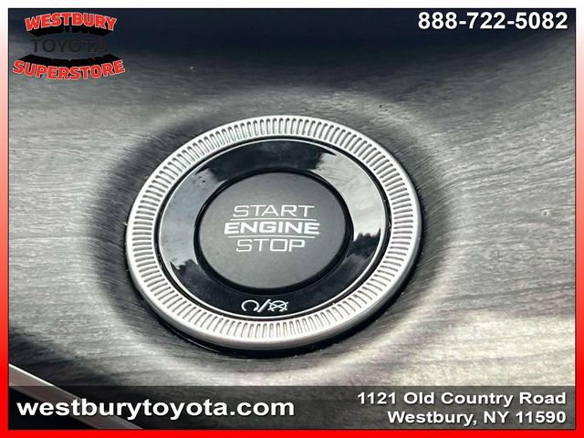 Used 2021 Jeep Grand Cherokee L Limited AWD/4WD image 33