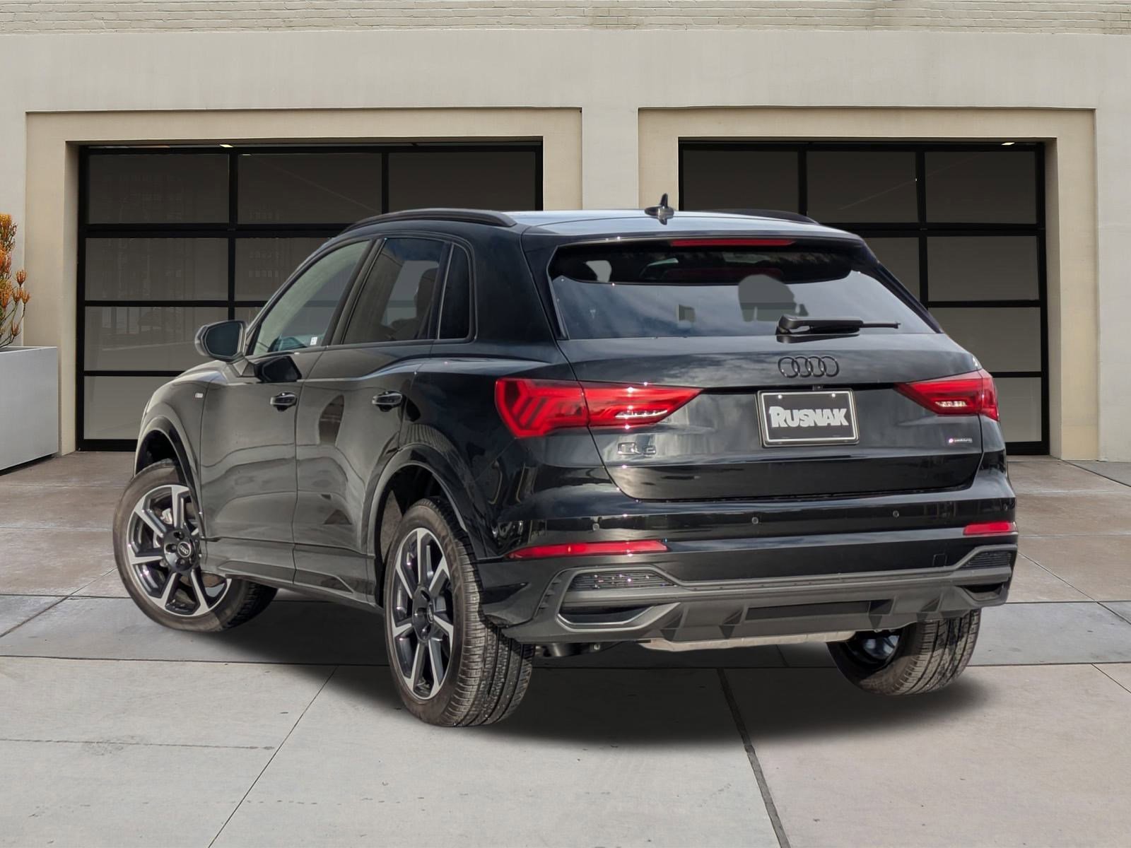 New 2025 Audi Q3 2.0T Premium Plus image 3