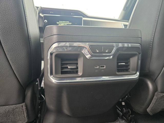 New 2026 GMC Sierra 3500 Denali w/ Denali Reserve Package image 14