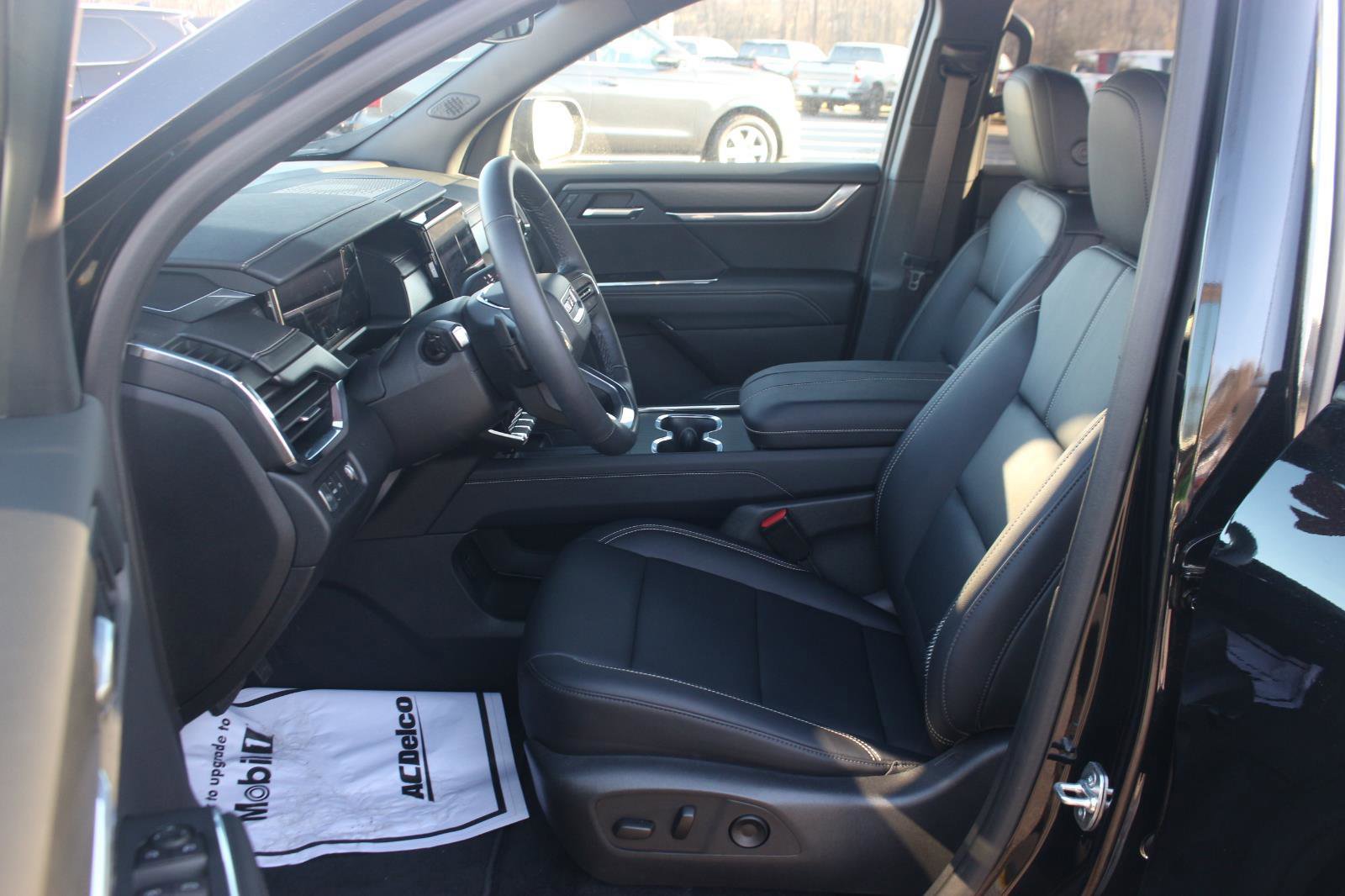 New 2025 GMC Acadia Elevation w/ Elevation Premium Package image 16