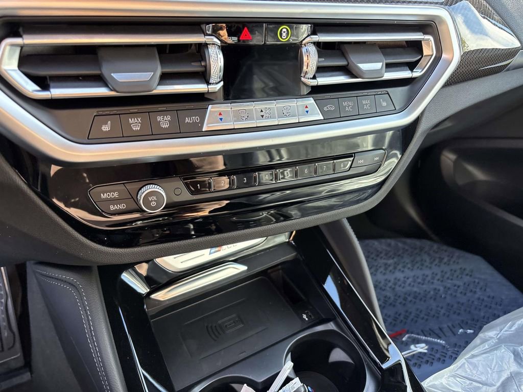 New 2025 BMW X4 M40i w/ Premium Package image 16