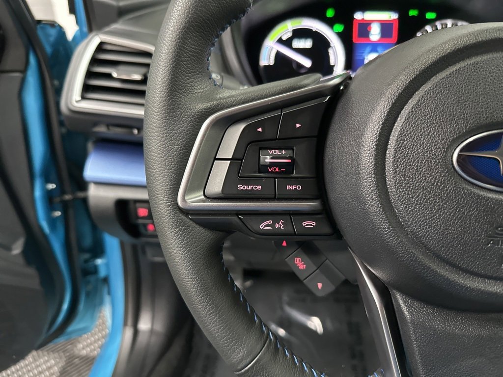 Used 2022 Subaru Crosstrek Hybrid w/ Moonroof Package w/Navigation image 17