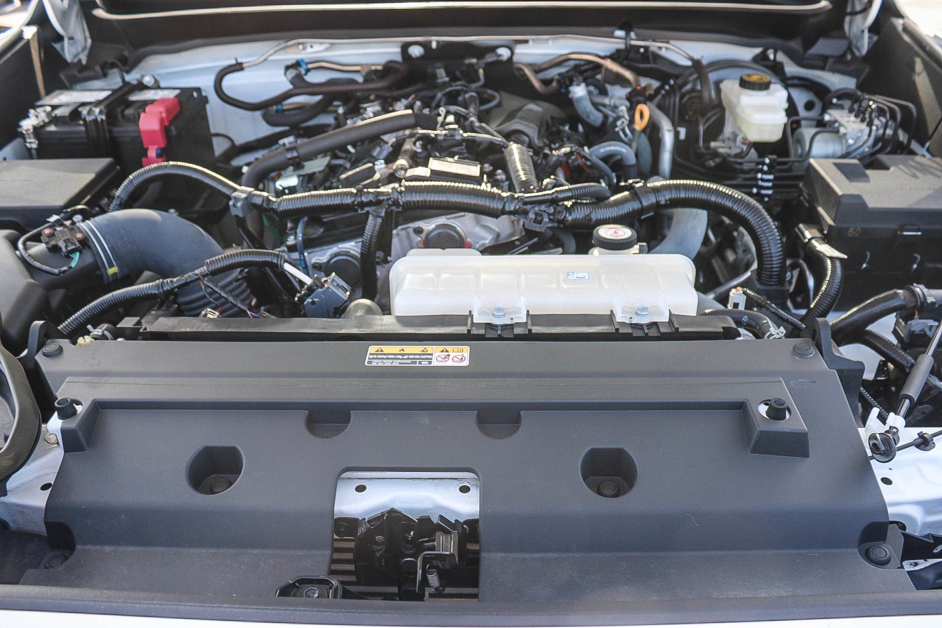 Certified 2025 Toyota Tacoma SR5 AWD/4WD image 27