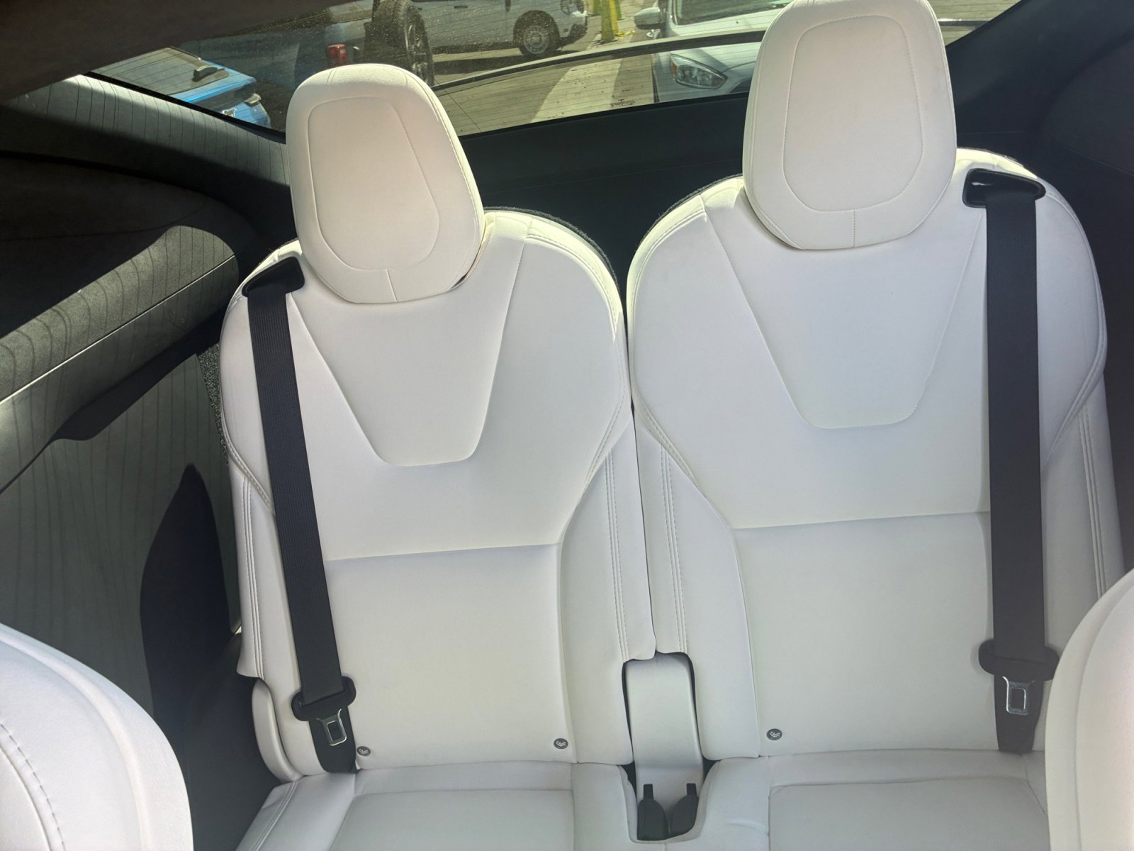 Used 2018 Tesla Model X 75D image 22