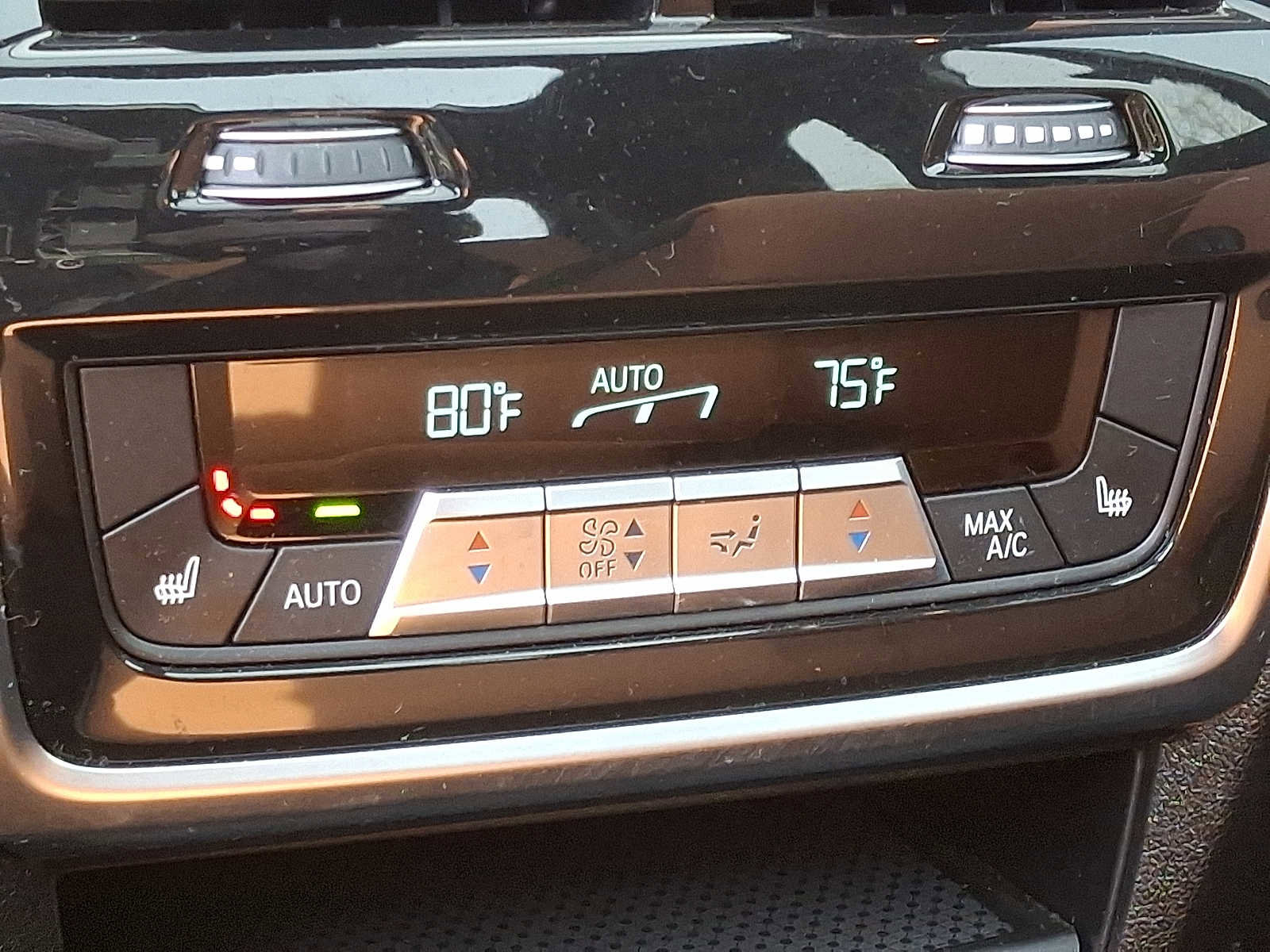 Used 2026 BMW X7 xDrive40i w/ M Sport Package image 12