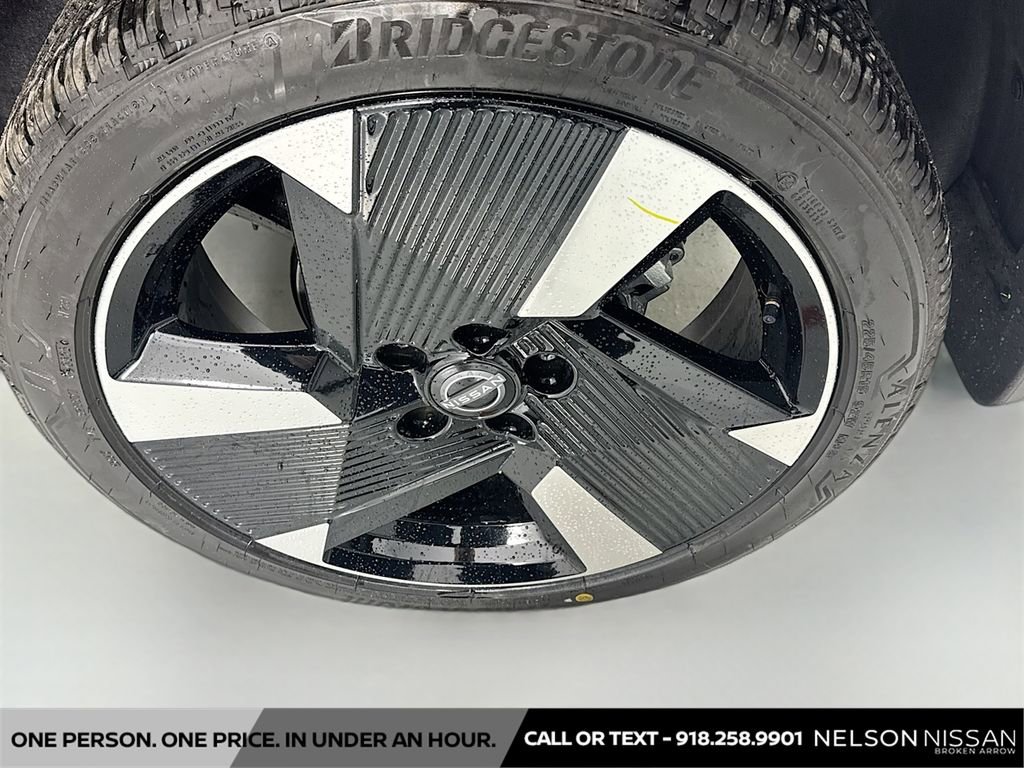 New 2026 Nissan Kicks SR w/ SR Premium Package image 30