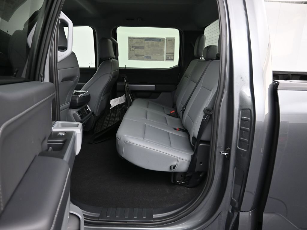 New 2025 Ford F150 Lightning Flash AWD/4WD image 23