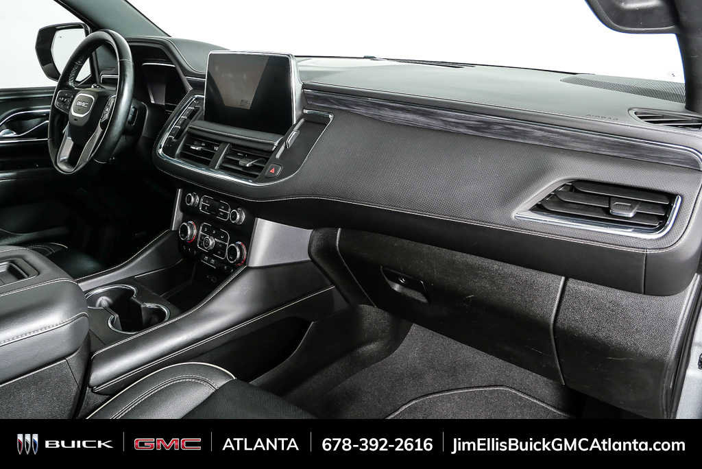 Used 2023 GMC Yukon XL SLT w/ SLT Premium Package image 24