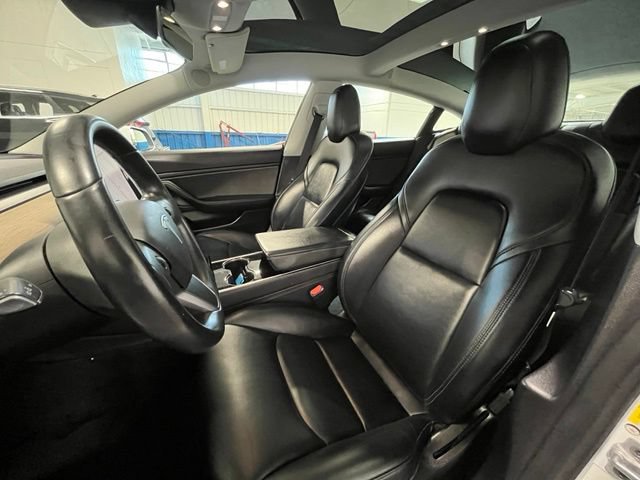 Used 2019 Tesla Model 3 Long Range RWD image 21