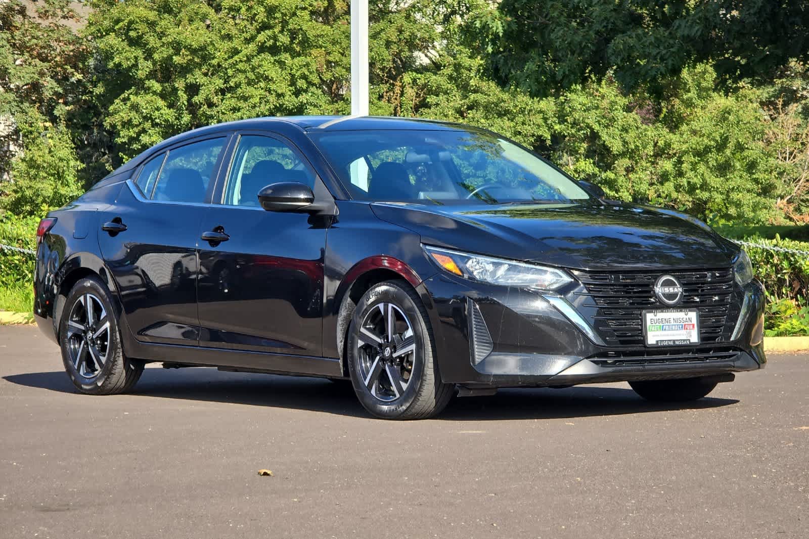 Used 2024 Nissan Sentra SV FWD image 9