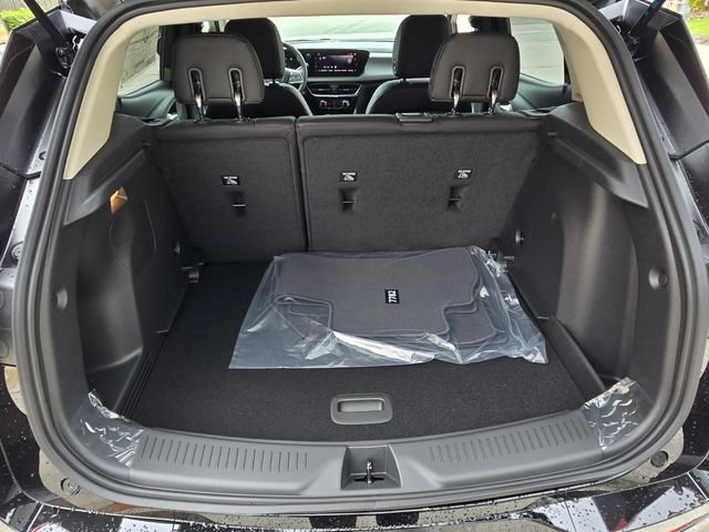 New 2026 Buick Encore GX Sport Touring w/ Advanced Technology Package FWD image 12