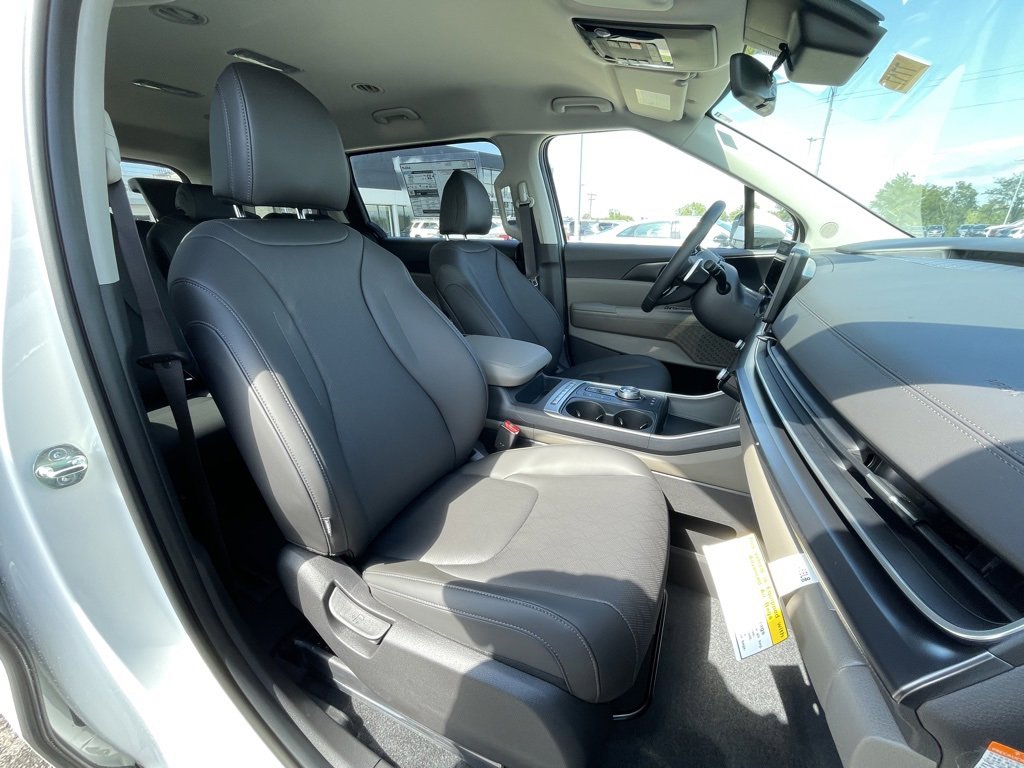 New 2026 Kia Carnival LXS image 30