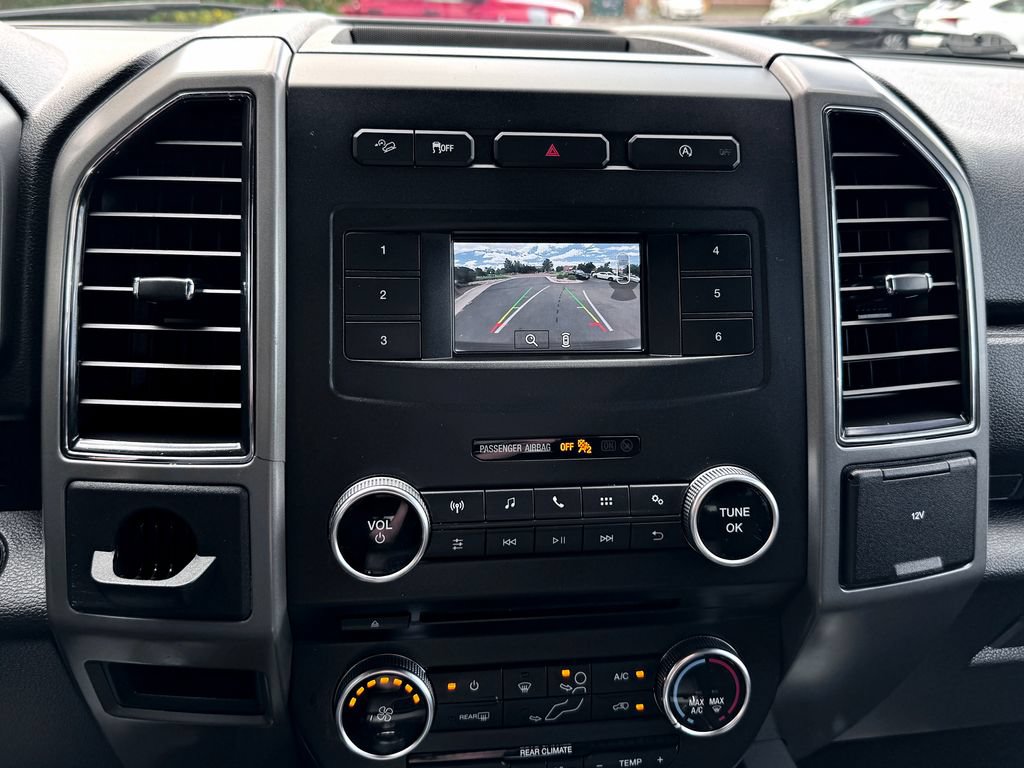 Used 2018 Ford Expedition XLT AWD/4WD image 29
