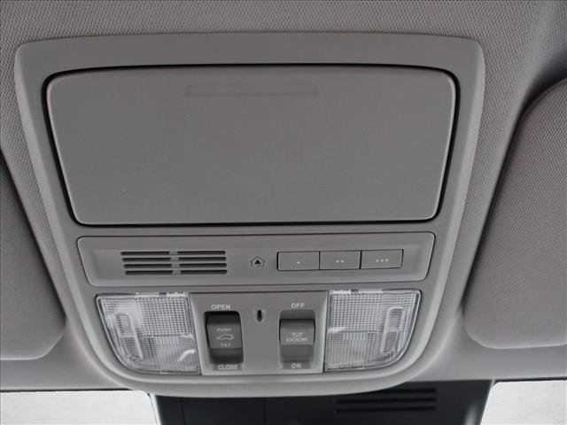 Used 2022 Honda CR-V Touring image 23