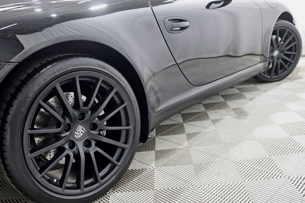 Used 2010 Porsche 911 Carrera RWD image 12