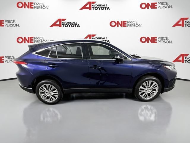 Used 2021 Toyota Venza Limited w/ Carpet Mat Package (TMS) AWD/4WD image 8