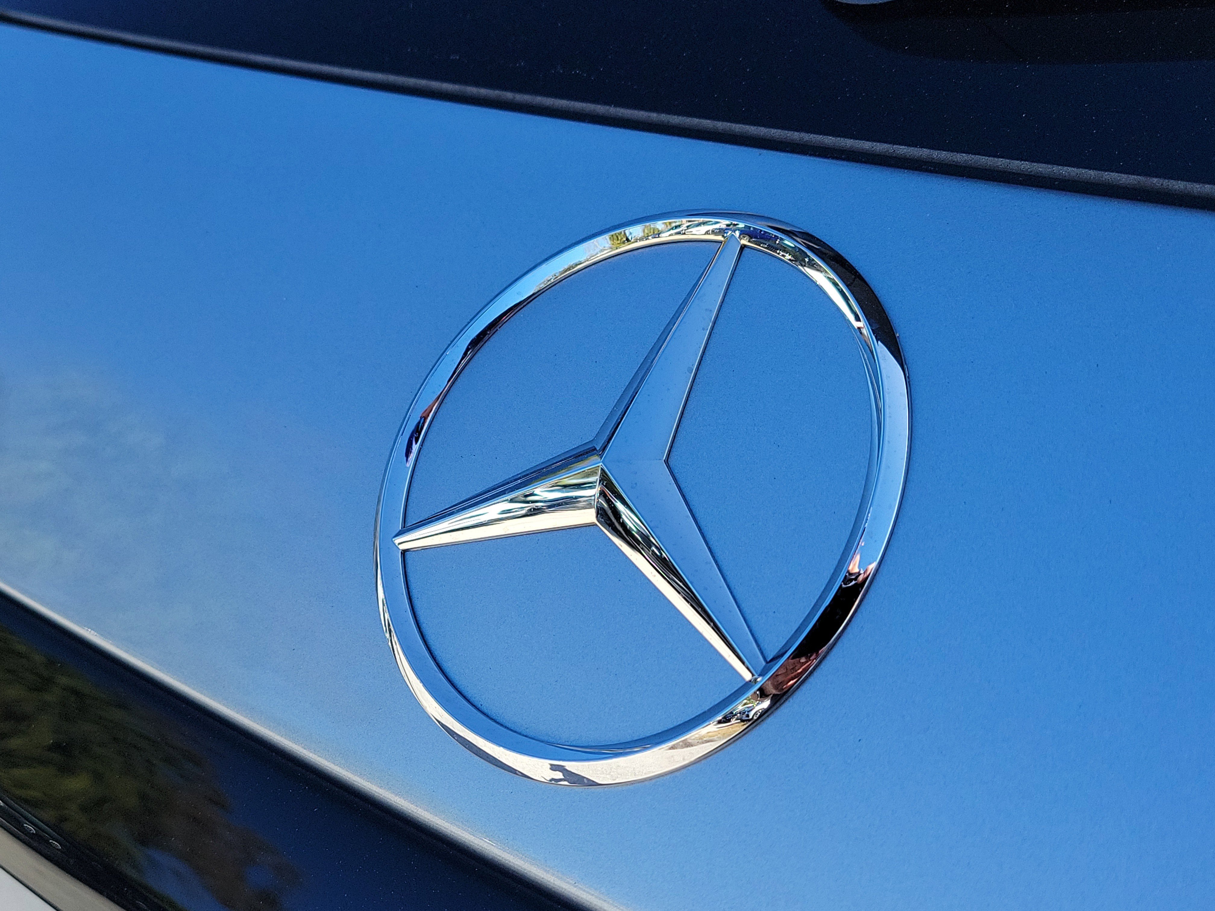 Certified 2026 Mercedes-Benz GLC 300 image 11
