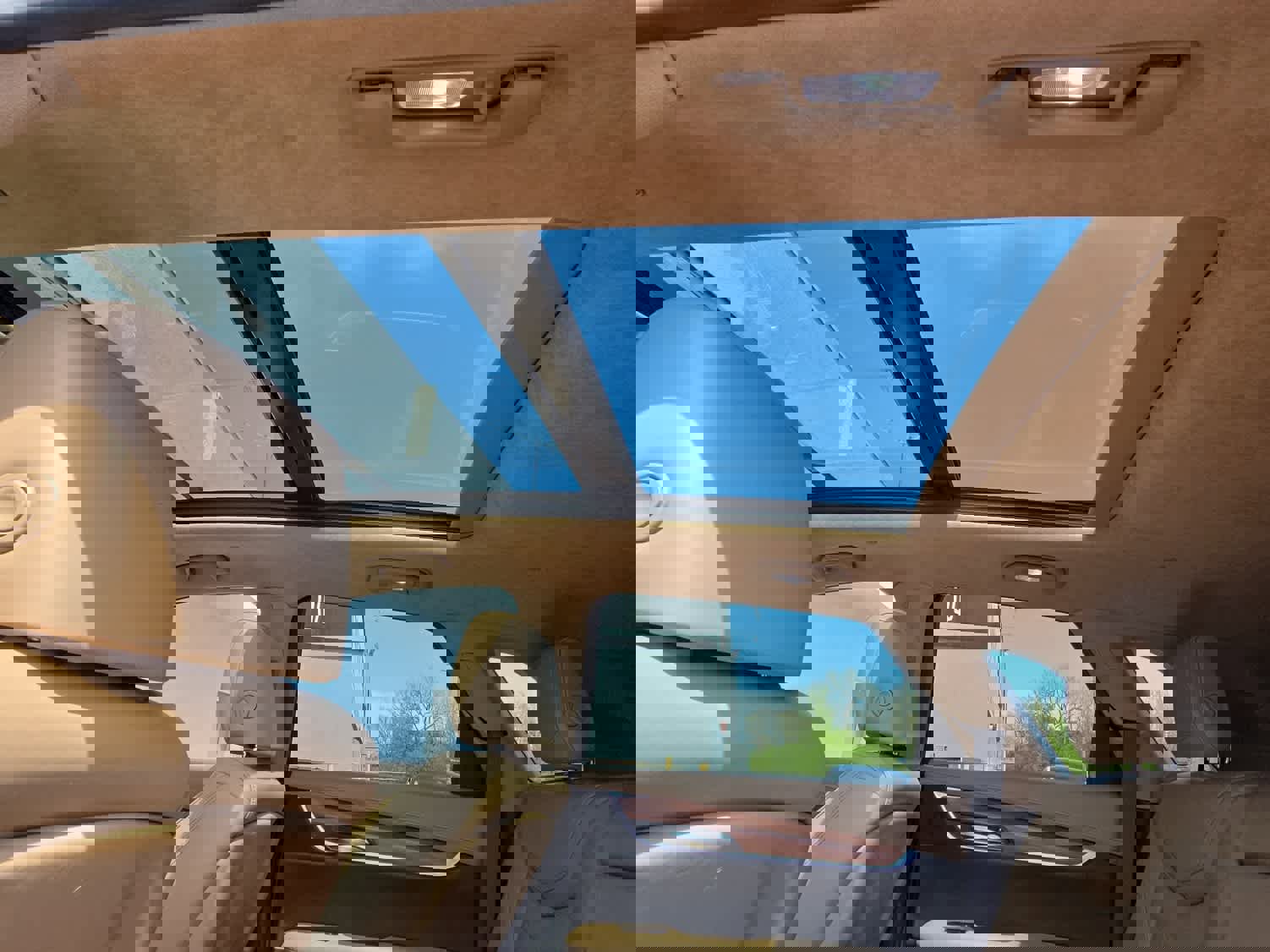 Used 2017 Cadillac XT5 Platinum image 14