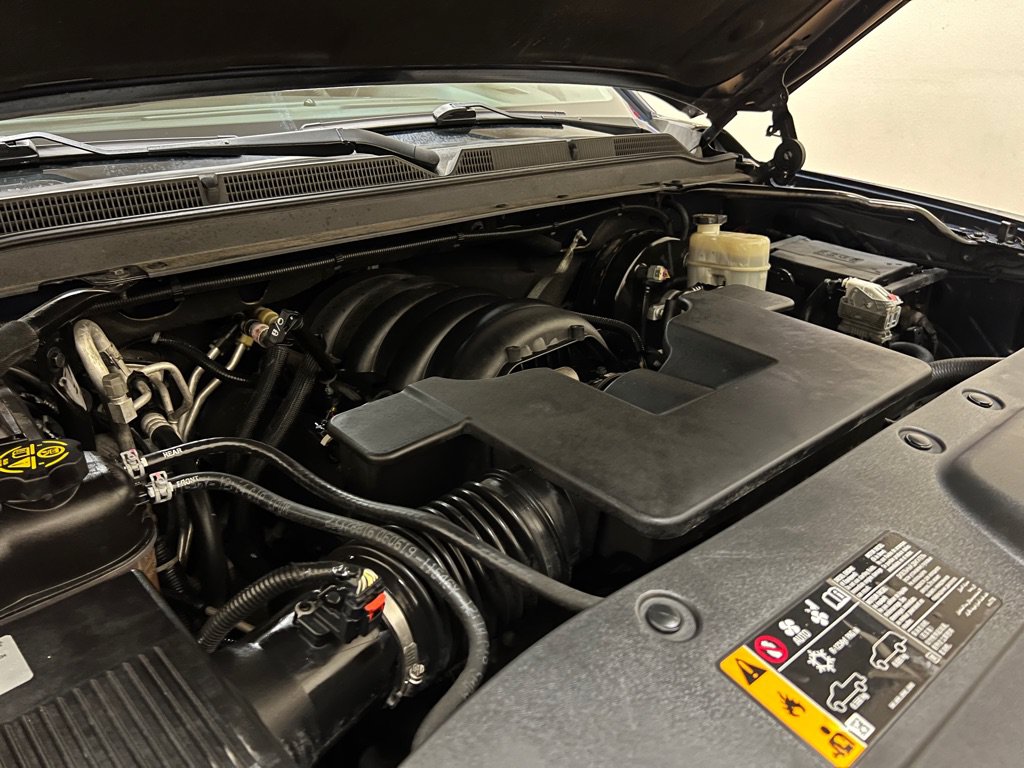 Used 2019 GMC Yukon SLT w/ Premium Edition RWD image 47