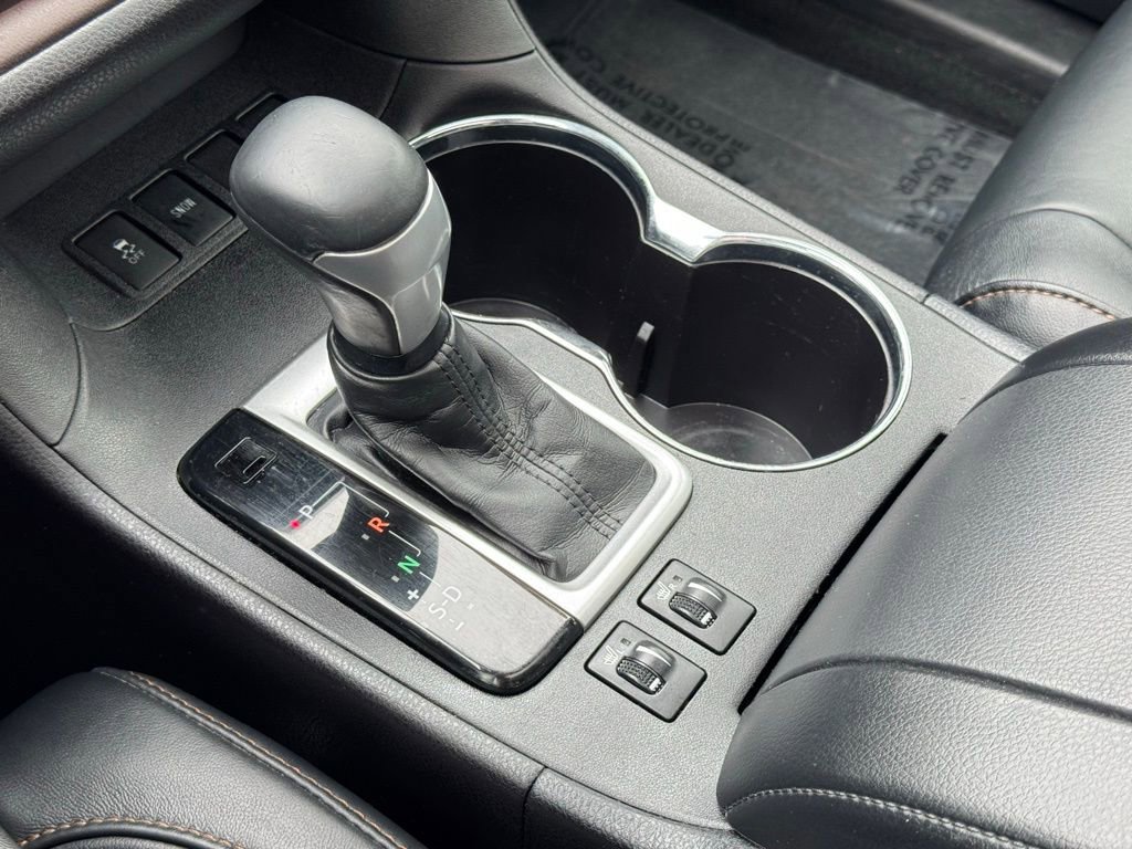 Used 2018 Toyota Highlander XLE image 40