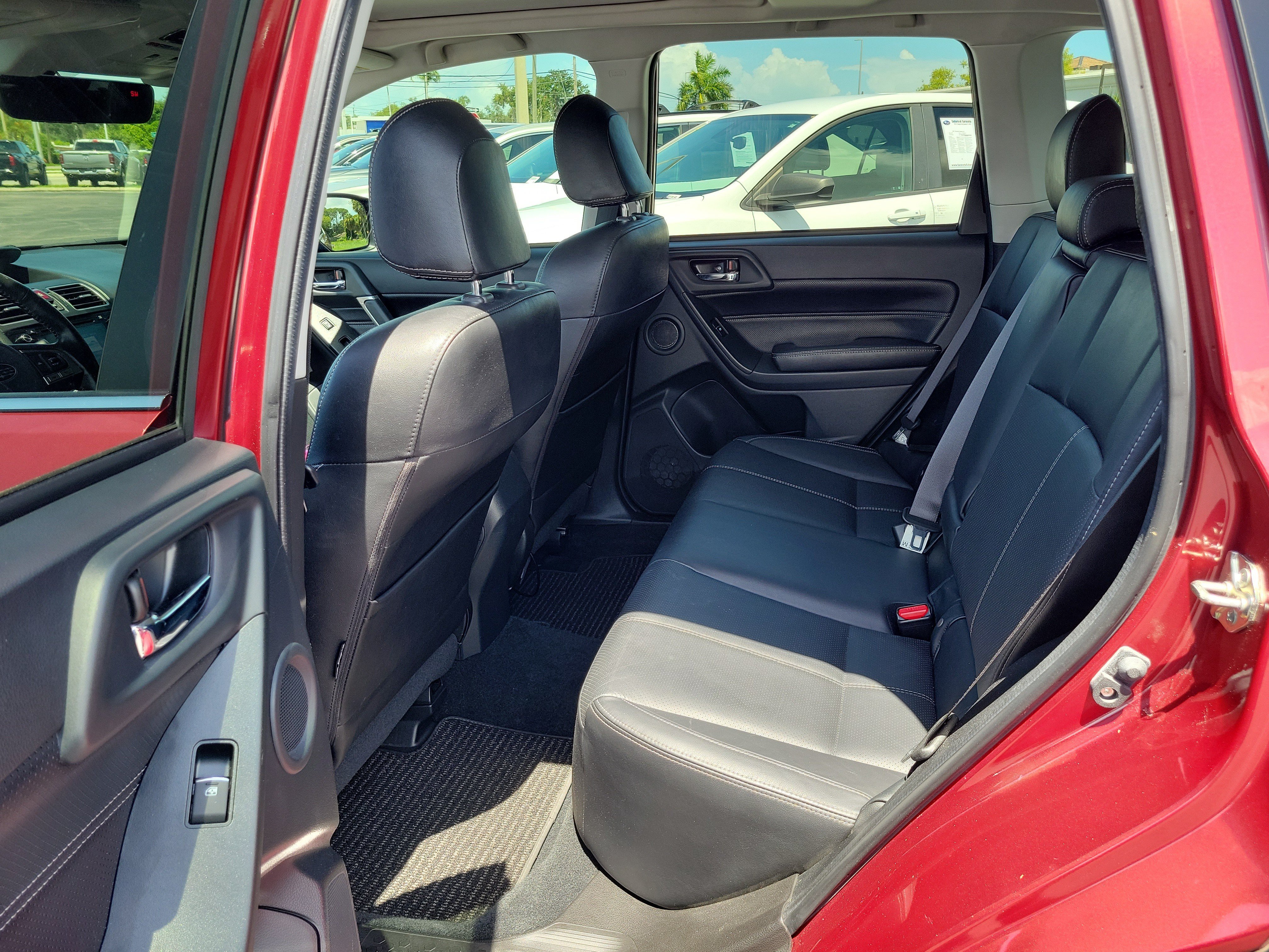 Used 2017 Subaru Forester 2.5i Touring AWD/4WD image 11