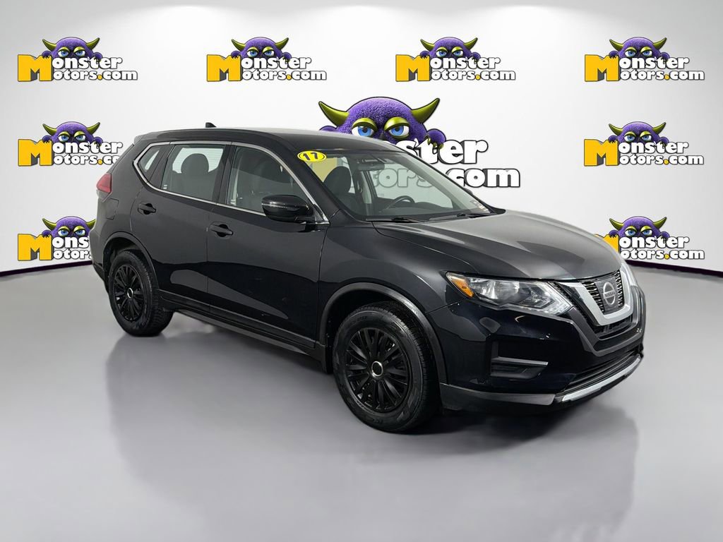 Used 2017 Nissan Rogue S FWD image 3