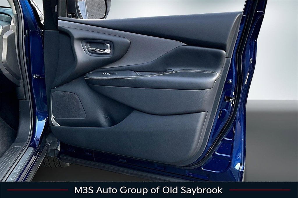 Used 2020 Nissan Murano SL w/ Moonroof Package image 28