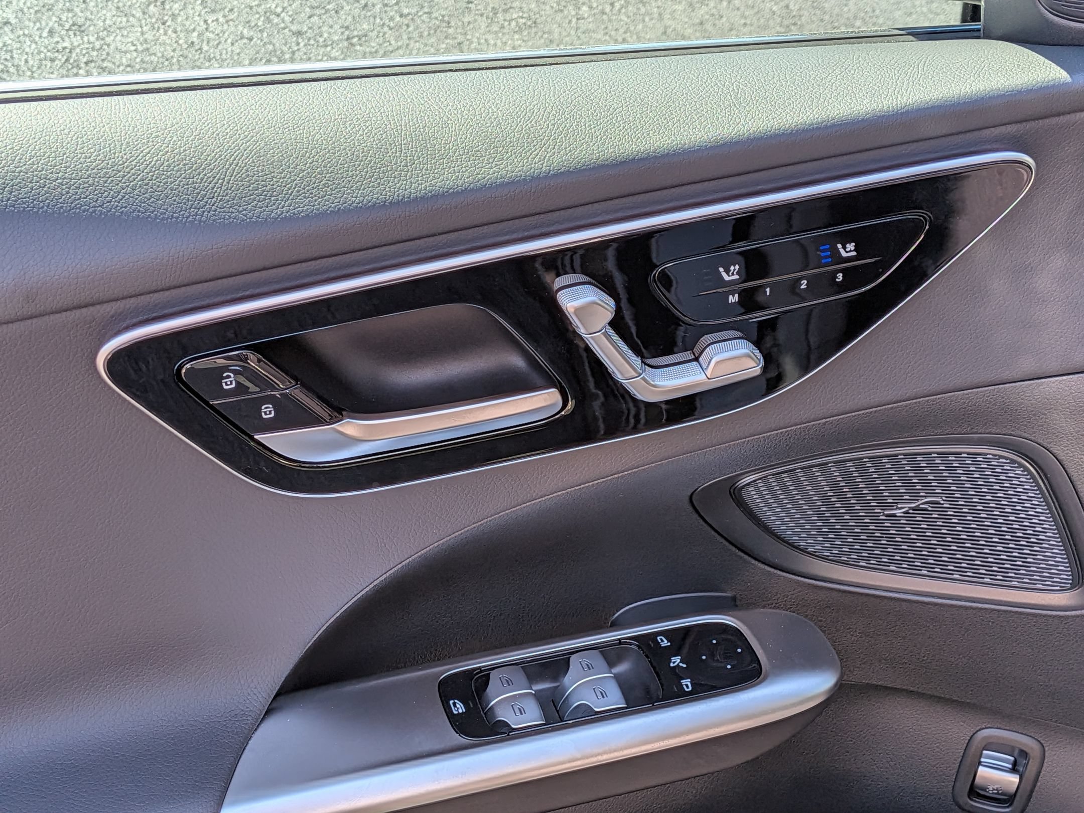 New 2026 Mercedes-Benz C 300 Sedan image 15