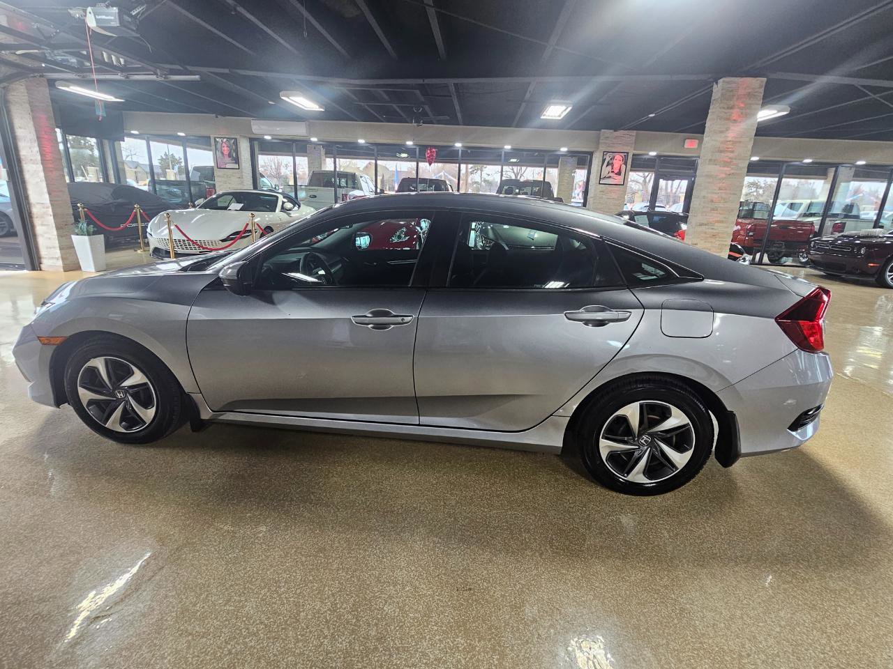 Used 2020 Honda Civic LX image 4