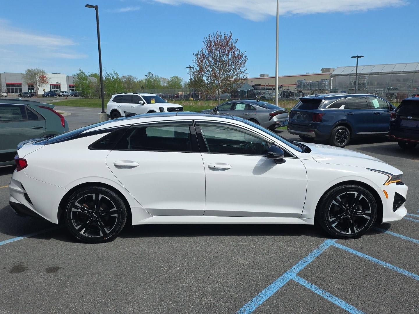 Used 2024 Kia K5 GT-Line AWD/4WD image 10