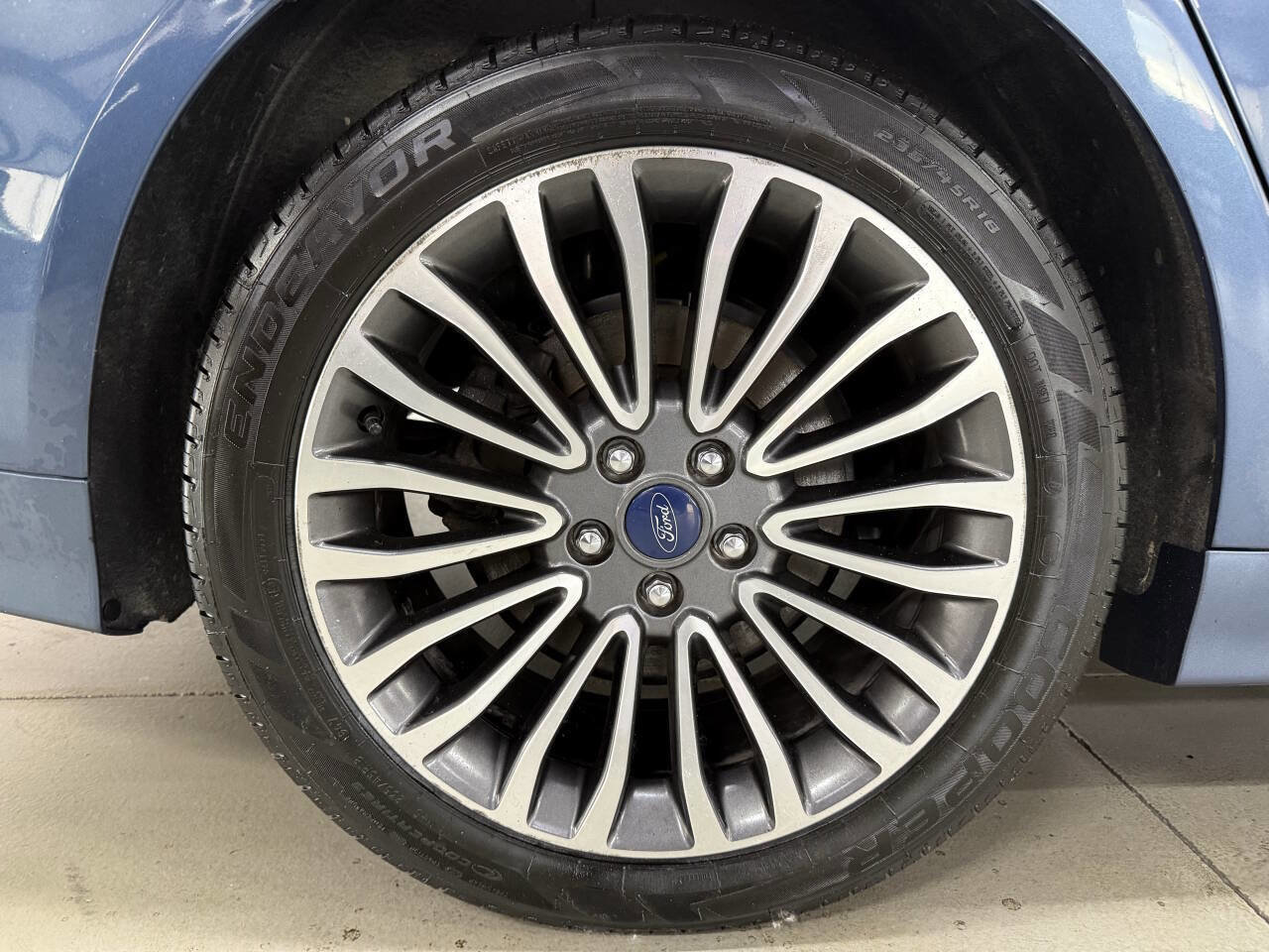 Used 2018 Ford Fusion Titanium FWD image 30