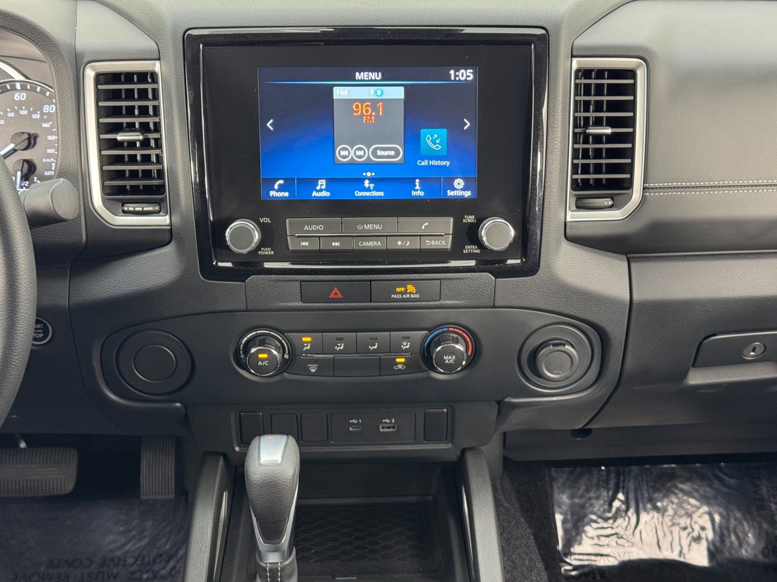 Used 2022 Nissan Frontier SV image 21