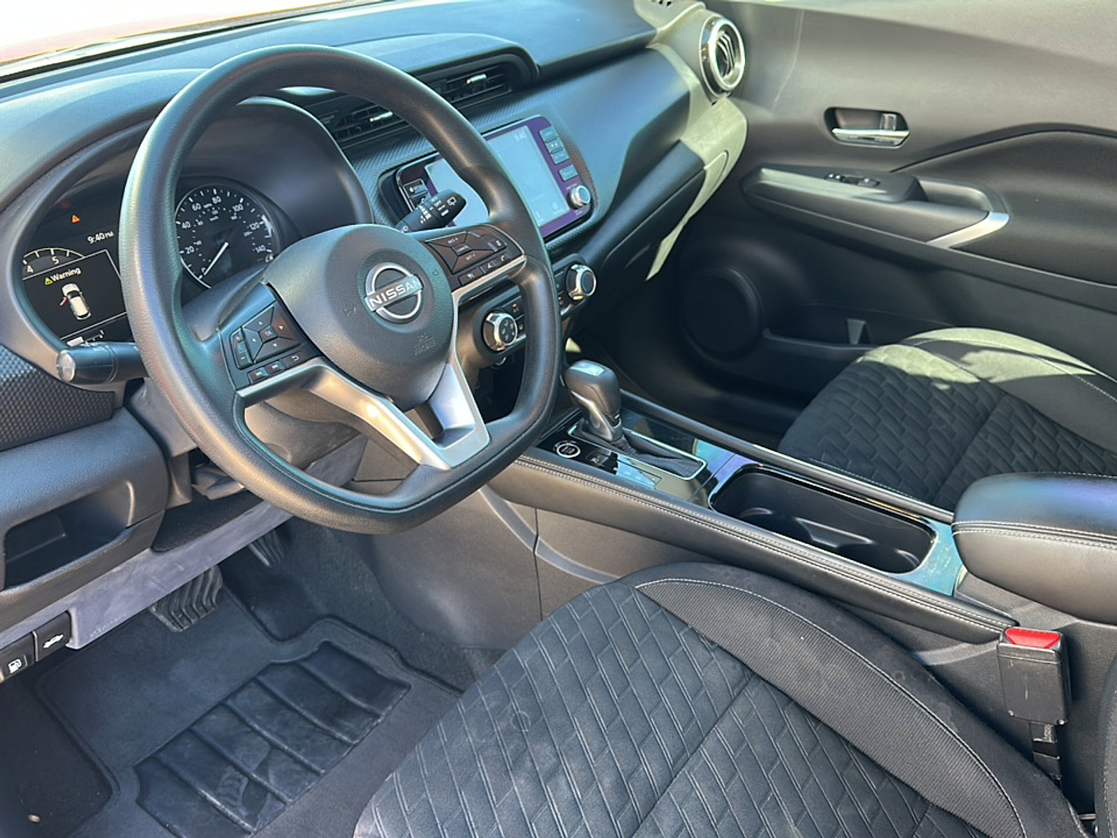 Used 2023 Nissan Kicks SV image 12