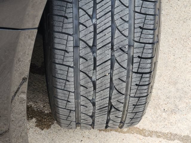 Used 2025 Chevrolet Malibu LT FWD image 18